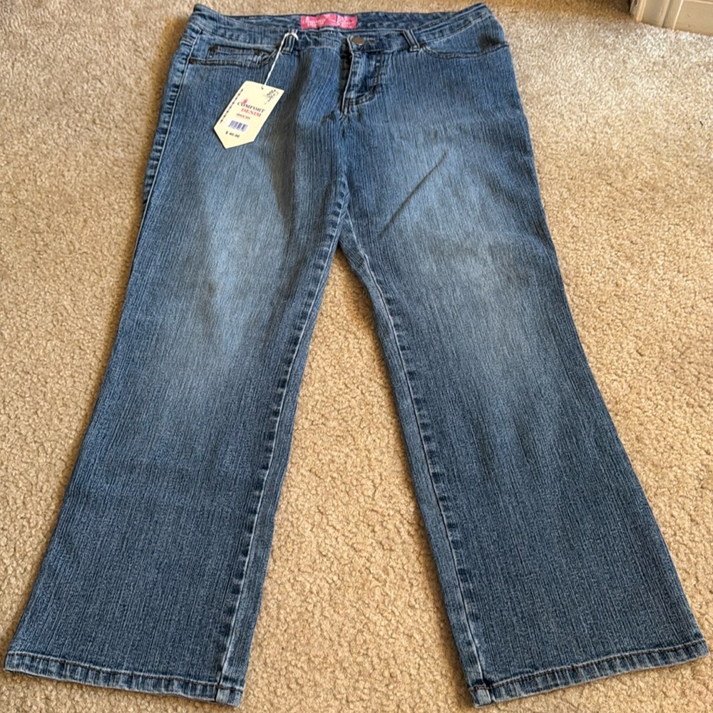 NEW Jeans - Size 12